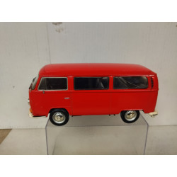VOLKSWAGEN T2 RED 1:24 WELLY DEFECTUOSA/NO CAJA