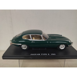JAGUAR E-TYPE 1962 COUPE GREEN 1:24 SALVAT IXO