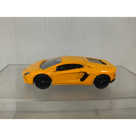 LAMBORGHINI AVENTADOR LP 700-4 ORANGE 1:55/apx 1:64 SIKU 1449