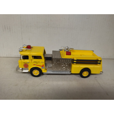 MACK CF PUMPER FIRE NEW JERSEY 1:50 CORGI ONLY TRUCK