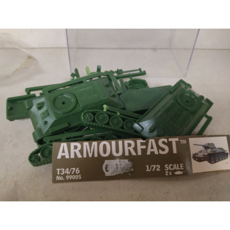 TANK T-34/76 SOVIET X 2 MODEL KIT WW 2 1:72 ARMOURFAST NO BOX