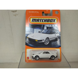 TOYOTA MR-2 1984 WHITE OPEN LIGHTS 1:64 MATCHBOX USA CARD