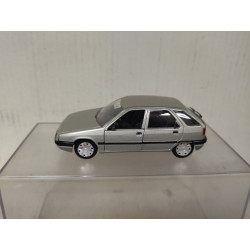 CITROEN ZX AURA SILVER 1:43 SOLIDO NO BOX
