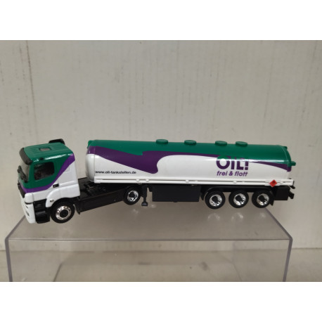 MERCEDES-BENZ AXOR TANKER OIL 1:87 H0 SCHUCO