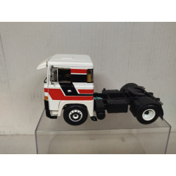 SCANIA LB 141 S CAMION/TRUCK 1:43 MINICHAMPS DEFECT/NO RETRO
