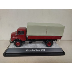 MERCEDES-BENZ L 911 DARK RED 1:43 PREMIUM CLASSIXXS DEFECT/RETRO/URNA RAJADA