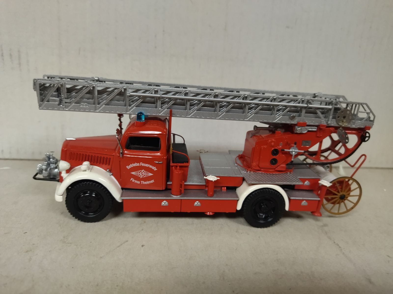 OPEL BLITZ 1935 S 3t FIRE/BOMBEROS 1:43 SCHUCO NO BOX - BCN STOCK CARS