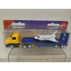 SCANIA TRUCK LOW LOADER + NASA SHUTTLE /apx 1:64 SIKU 1612