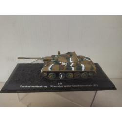 T-54 1978 CZ CZECHOSLOVAKIAN ARMY VITAVA RIVER SECTOR 1:72 ALTAYA IXO