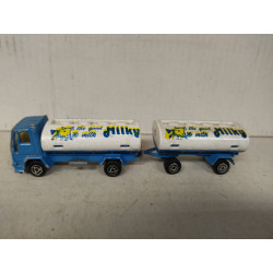 FORD CAMION/TRUCK MILKY + TRAILER 1:100/apx 1:64 MAJORETTE NO BOX