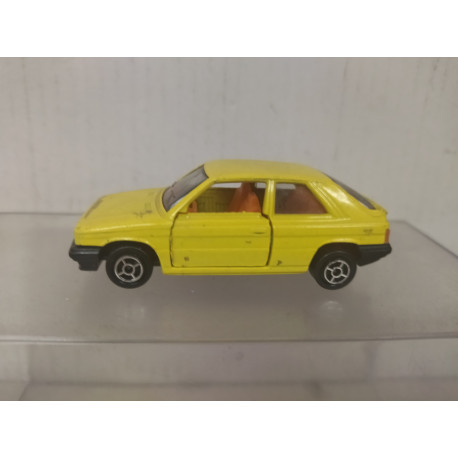 RENAULT 11 AMARILLO apx 1:64 GUISVAL NO BOX