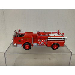 AMERICAN LAFRANCE 900 1958 USA FIRE/BOMBEROS/POMPIERS 1:64 DelPRADO NO BOX