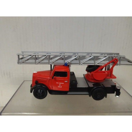 OPEL BLITZ 1939 KL 17 FIRE/POMPIERS/BOMBEROS 1:50 DelPRADO NO BOX