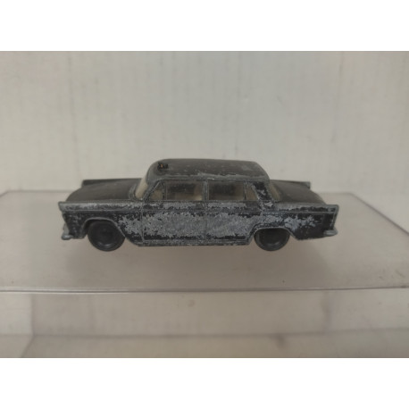 FIAT 1800 TAXI BLACK 1:60/apx 1:64 SIKU V201/V244 VINTAGE NO BOX