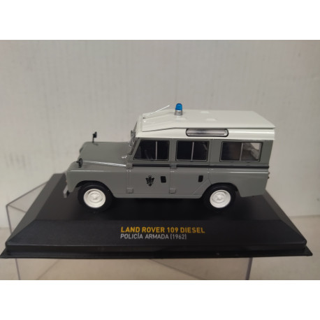 LAND ROVER 109 DIESEL 1962 POLICIA ARMADA 1:43 ALTAYA IXO