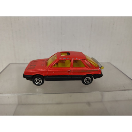 RENAULT 11 ROUGE 1:54/apx 1:64 MAJORETTE 275 NO BOX