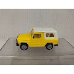 MERCEDES-BENZ W460 280GE YELLOW/WHITE 1:55/apx 1:64 SIKU 1044 NO BOX
