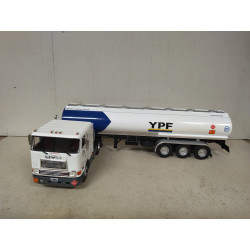 INTERNATIONAL EAGLE 9800 COE 1995 TANKER OIL YPF AMERICAN TRUCK 1:43 ALTAYA IXO