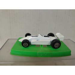BRABHAM FORMULA F1 BLANCO (2) apx 1:64 GUISVAL VINTAGE BOX