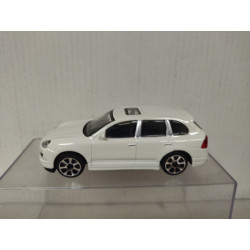 PORSCHE CAYENNE TURBO WHITE 1:43 BBURAGO NO BOX