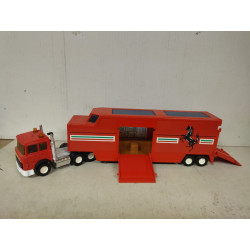 IVECO TURBO FERRARI CAR TRANSPORTER SUPER KINGS K-116/apx 1:64 MATCHBOX NO BOX