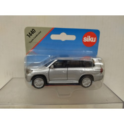 TOYOTA LAND CRUISER SILVER 1:55/apx 1:64 SIKU 1440 BOX