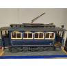 MAQUETA TRANVIA AZUL BARCELONA DE MADERA apx 1:24/medidas 35 x 15 x 10