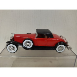 DUESENBERG J º928 RED/BLACK 1:43 SOLIDO NO BOX