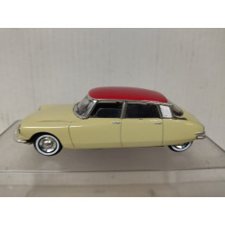 CITROEN DS 19 1956 BEIGE/RED 1:43 SOLIDO NO BOX