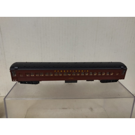 VAGON PENNSYLVANIA PASAJEROS 2760 N-ESCALA/1:160 LIMA BOX/SUCIO