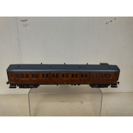 VAGON PASAJEROS RENFE REPINTADO 1:87 H0 IBERTREN SUCIO/DESGUACE