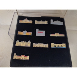 LOTE X 10 PINS ESTACIONES FERROCARRIL RENFE BOX