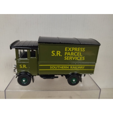 AEC 508 CABOVER 5 ton SR EXPRESS PARCEL SERVICES 1:50 CORGI NO BOX