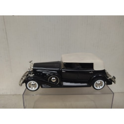 CADILLAC RUNABOUT 1903 RED/BLACK 1:32 ROAD SIGNATURE NO BOX