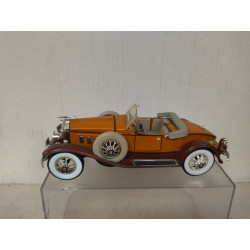PACKARD BOATTAIL 1930 COUPE ROADSTER 1:32 ROAD SIGNATURE NO BOX