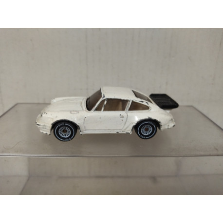 PORSCHE 911 TURBO WHITE 1:55/apx 1:64 SIKU 1059 NO BOX