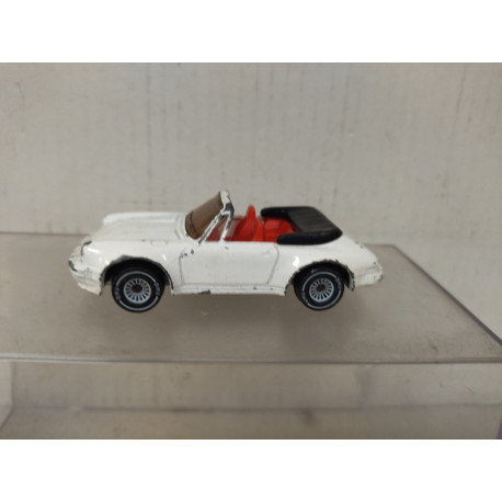 PORSCHE 911 TURBO CABRIO WHITE 1:55/apx 1:64 SIKU 1067 NO BOX