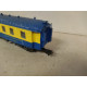 VAGON AZUL/AMARILLO DESGUACE/REPINTADO 1:87 H0 NO BOX/SUCIO
