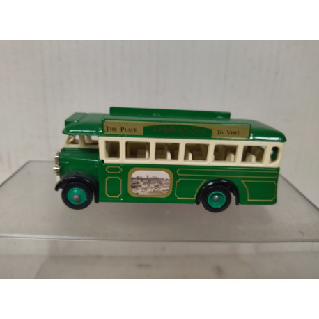 AEC REGAL AUTOBUS LEIGH-ON-SEA GREEN LLEDO NO BOX