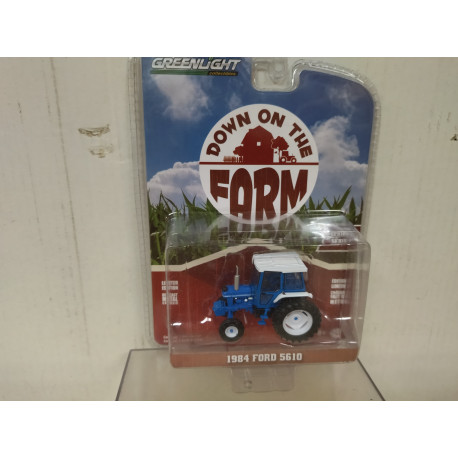 FORD 5610 1984 TRACTOR WHITE & BLUE FARM 1:64 GREENLIGHT