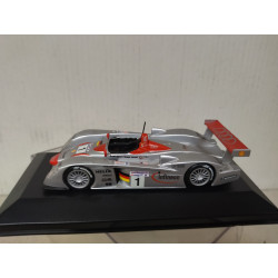 AUDI R8 2001 LMP 24 H LE MANS PIRRO-KRISTENSEN-BIELA 1:43 ALTAYA IXO BOX NO ORIGINAL