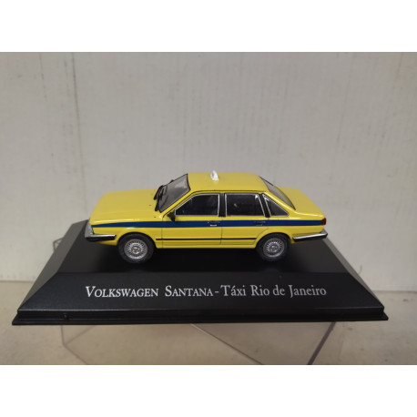 VOLKSWAGEN SANTANA TAXI RIO JANEIRO BRAZIL 1:43 DeAGOSTINI IXO