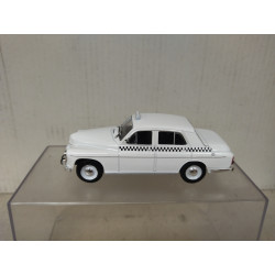 FSC/FSO WARSZAWA 203 1962 TAXI WARSZAWA POLAND 1:43 DeAGOSTINI IXO BLISTER OPEN