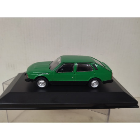 AZLK MOSKVICH S-1 1975 MERIDIAN GREEN 1:43 DeAGOSTINI IXO BOX NO ORIGINAL
