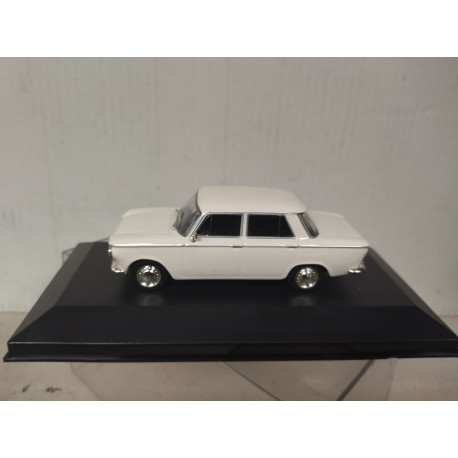 ZASTAVA 1300 1961 WHITE (FIAT 1300) 1:43 DeAGOSTINI IXO BOX NO ORIGINAL