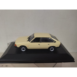 AZLK MOSKVICH 2141 ALEKO 1986 BEIGE 1:43 DeAGOSTINI IXO BOX NO ORIGINAL