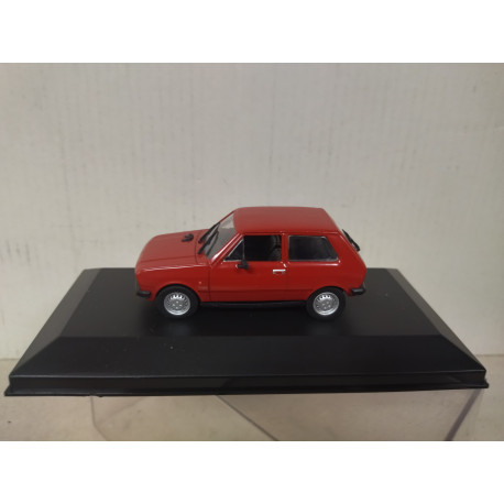 YUGO 45 1980 RED 1:43 DeAGOSTINI IXO BOX NO ORIGINAL