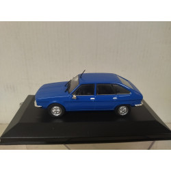 DACIA 2000 1980 BLUE (RENAULT 20) 1:43 DeAGOSTINI IXO BOX NO ORIGINAL