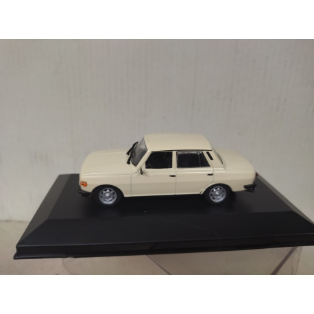 VEB WARTBURG 353 LIMOUSINE 1975 CREAM 1:43 DeAGOSTINI IXO BOX NO ORIGINAL