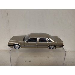 ZIL-4102 1988 GOLD LIMOUSINE 1:43 DeAGOSTINI IXO OPEN BLISTER